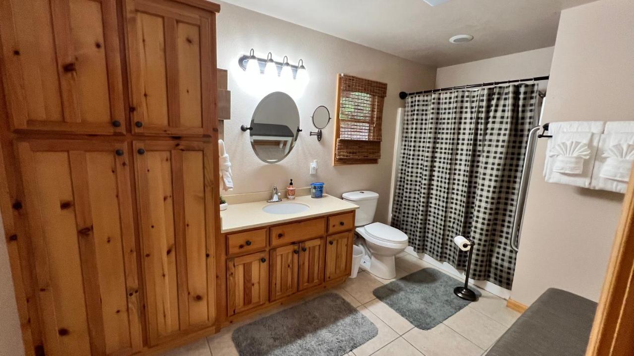 Mistletoe Cabin- Private Cabin W Views, Hottub, Pet Friendly Murphy Luaran gambar