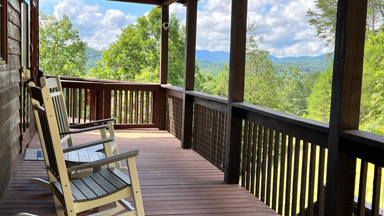 Mistletoe Cabin- Private Cabin W Views, Hottub, Pet Friendly Murphy Luaran gambar