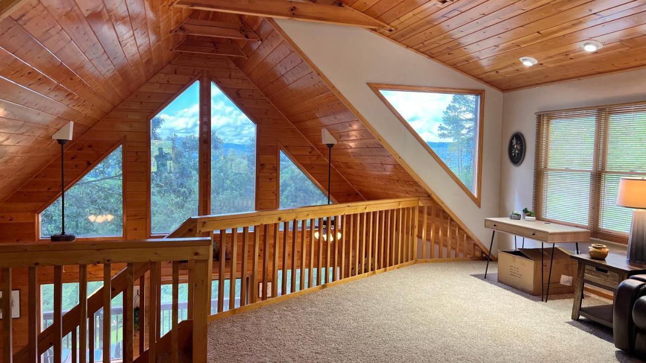 Mistletoe Cabin- Private Cabin W Views, Hottub, Pet Friendly Murphy Luaran gambar