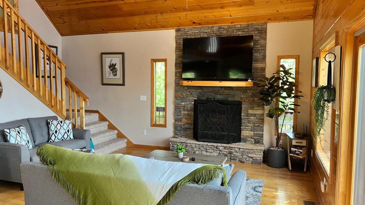 Mistletoe Cabin- Private Cabin W Views, Hottub, Pet Friendly Murphy Luaran gambar