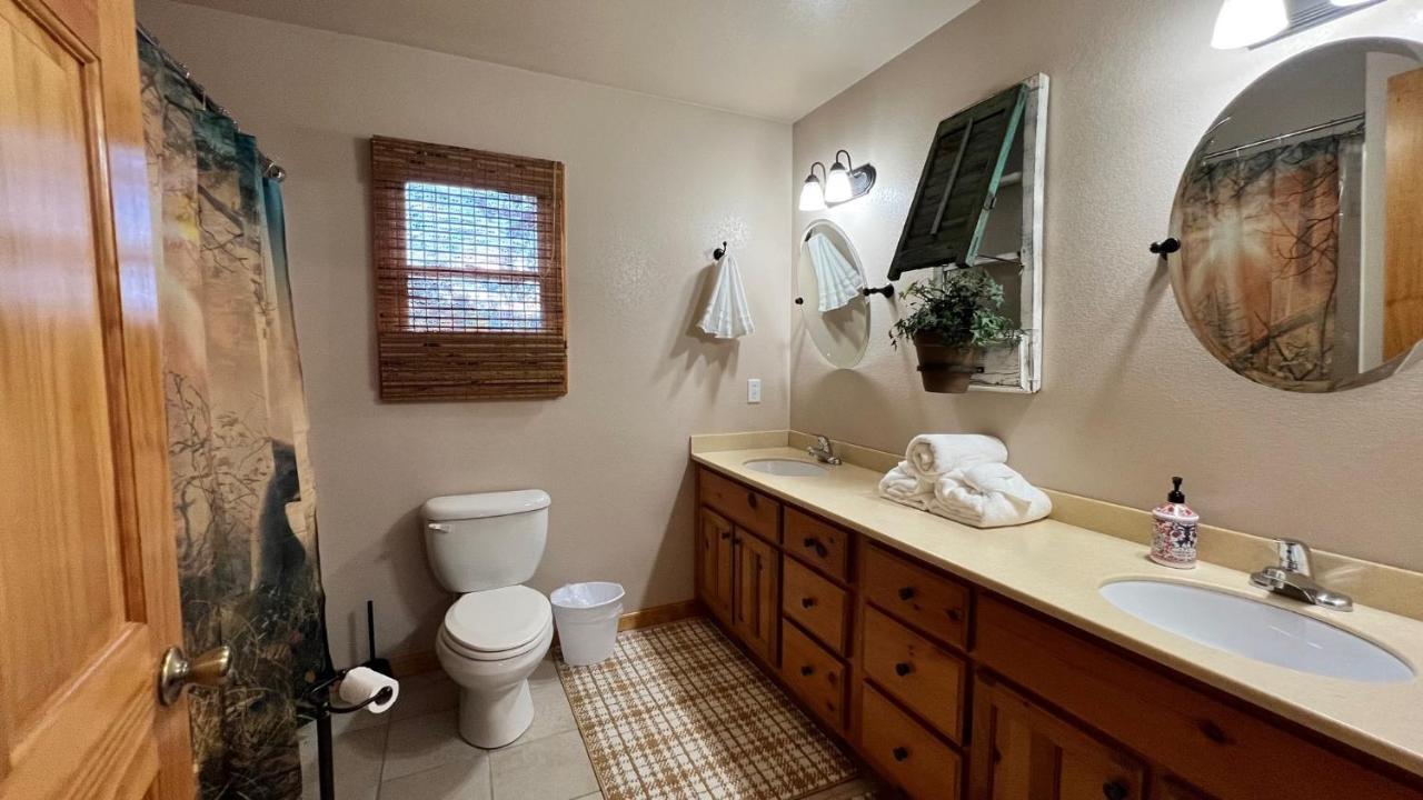 Mistletoe Cabin- Private Cabin W Views, Hottub, Pet Friendly Murphy Luaran gambar